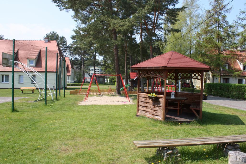 Osrodek Wypoczynkowy Merkury Mrzezyno Luaran gambar